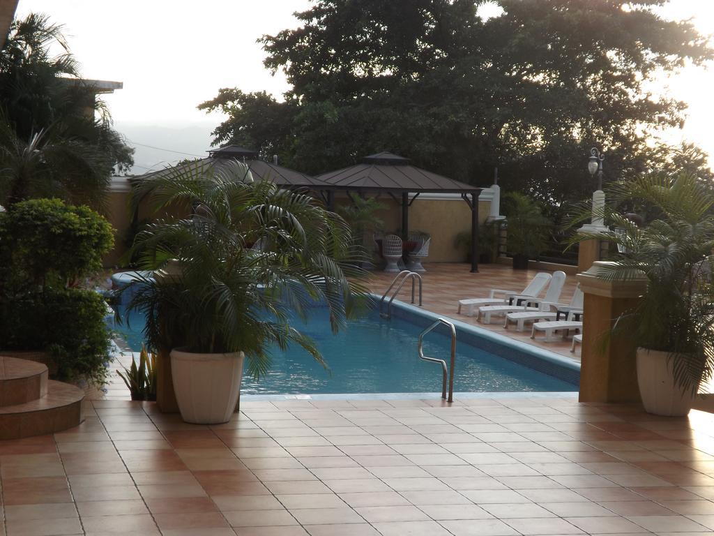 Grandiosa Hotel 蒙特哥贝 外观 照片