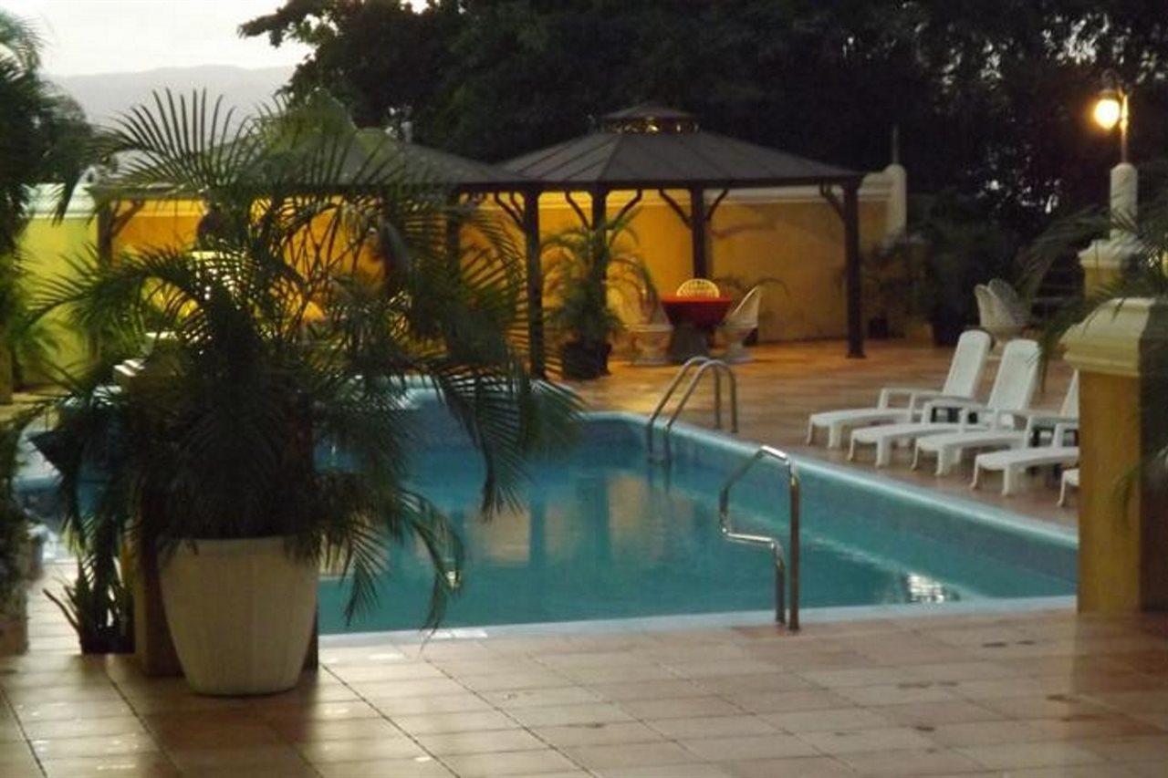Grandiosa Hotel 蒙特哥贝 外观 照片